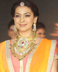 Juhi Chawla at Glamour Style Walk 2013