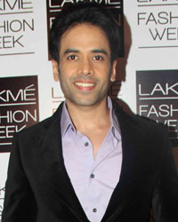 Tushar Kapoor at Guests at LFW 2013