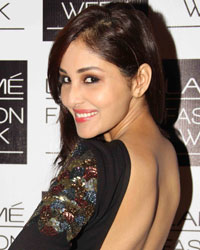 Pooja Chopra at Guests at LFW 2013