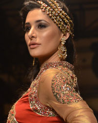 Nargis Fakhri at India Bridal Fashion Week 2013