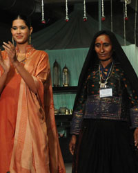 Kala Raksha Vidhyalaya Fashion Show 2013