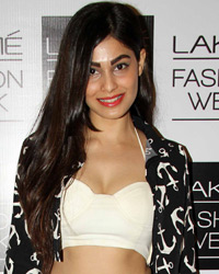 Pooja Gupta at LFW Summer Resort 2014