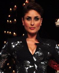 Kareena Kapoor at LFW Summer Resort 2014