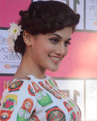 Taapsee Pannu at Lakme Fashion Week 2015 Press Conference