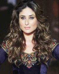 Kareena Kapoor at Lakme Fashion Week 2016