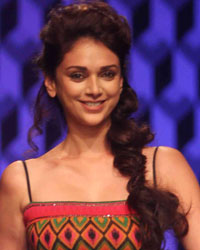 Aditi Rao at Lakme Fashion Week Winter Festive 2013