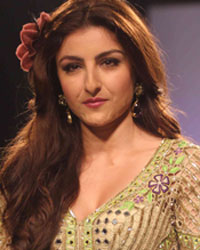 Soha Ali Khan at Lakme Fashion Week Winter Festive 2013