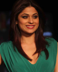 Shamita Shetty at Lakme Fashion Week Winter Festive 2013