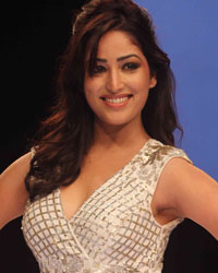 Yami Gautam at Lakme Fashion Week Winter Festive 2013