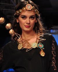 Evelyn Sharma at Lakme Fashion Week Winter Festive 2015