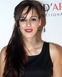 Hazel Keech at Mod`Art International Graduating Event