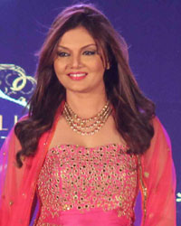 Deepshikha at Star Walk Fashion Show