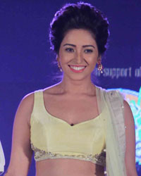 Asha Negi at Star Walk Fashion Show