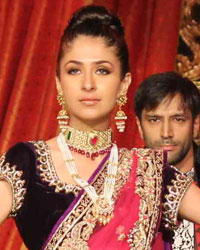 Vikram Phadnis Bridal Collection Showcase