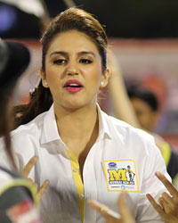 Huma Qureshi at CCL4 Karnataka Bulldozers Vs Mumbai Heroes SF