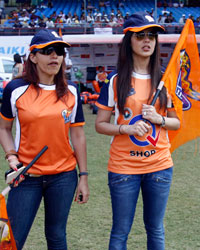 Genelia D Souza at CCL4 Karnataka Bulldozers Vs Veer Marathi