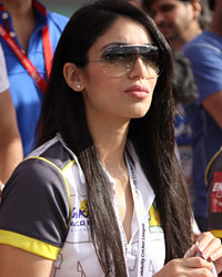 CCL4 Veer Marathi Vs Mumbai Heroes CCL4 Veer Marathi Vs Mumbai Heroes