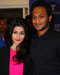 Shakib Al Hasan at CEAT Cricket Ratings Awards 2014