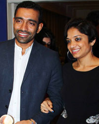 Robin Uthappa at CEAT Cricket Ratings Awards 2014