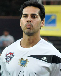 Dino Morea at Friendly Football Match