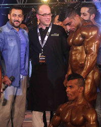 Salman at Specially Abled Body Building Competition