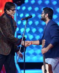 Aaj Ki Raat Hai Zindagi First Look Aaj Ki Raat Hai Zindagi First Look