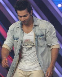 Varun Dhawan at Boogie Woogie Grand Finale 2014