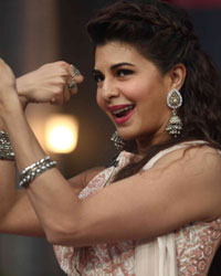 Jacqueline Fernandez at Jacqueline on the sets of Farah Ki Daawat