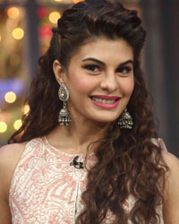 Jacqueline on the sets of Farah Ki Daawat