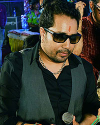 Mika Singh and Yogesh Lakhani