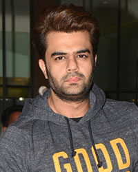 Manish Paul at Aayush Sharma Birthday Bash