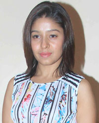 Sunidhi Chauhan at Abhijeet Wedding Anniversary