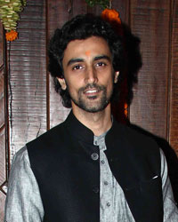 Kunal Kapoor at Amitabh Bachchan Diwali Bash 2014