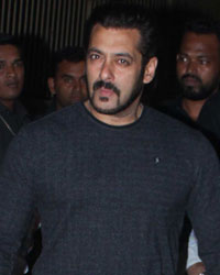 Salman Khan at Arbaaz Khan Birthday Bash