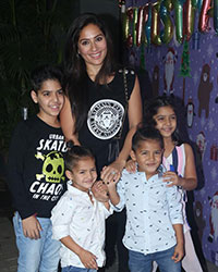 Arpita Khan Christmas Party