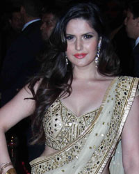 Zarine Khan at Arpita Khan Wedding Reception