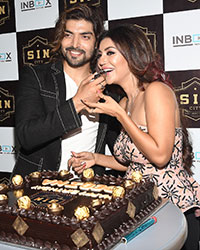 Gurmeet Choudhary and Debina Bonnerjee