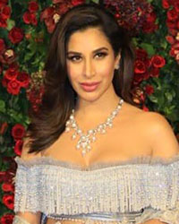 Sophie Choudry at DeepVeer Mumbai Reception