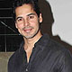 Dino Morea at Farahs House Warming Party