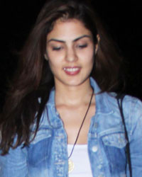 Rhea Chakraborty at Farhan Akhtar Party