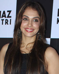 Isha Koppikar at Imtiaz Khatri Birthday Bash