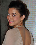 Gauhar Khan at Ishaqzaade Success Party