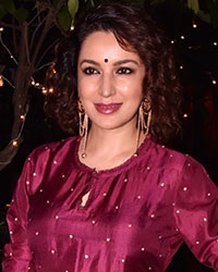 Tisca Chopra at Javed Akhtar Diwali Party