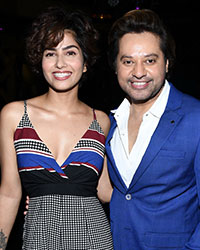 MAhi Sharma with Kapil Sharma MAhi Sharma with Kapil Sharma