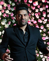 Guru Randhawa at Kapil Sharma and Ginni Chatrath Mumbai Reception