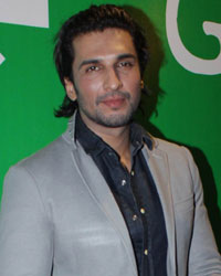 Manish Raisinghani Manish Raisinghani