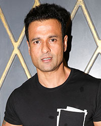 Rohit Roy at Mika Singh Birthday Bash