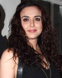 Preity Zinta at Mukesh Chabra Birthday Party