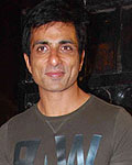 Sonu Sood at Mushtaq Sheikh Birthday Party