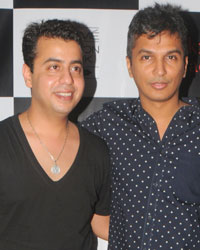 Kanav Arora, Vikram Phadnis and Sizer Lakhani Kanav Arora, Vikram Phadnis and Sizer Lakhani